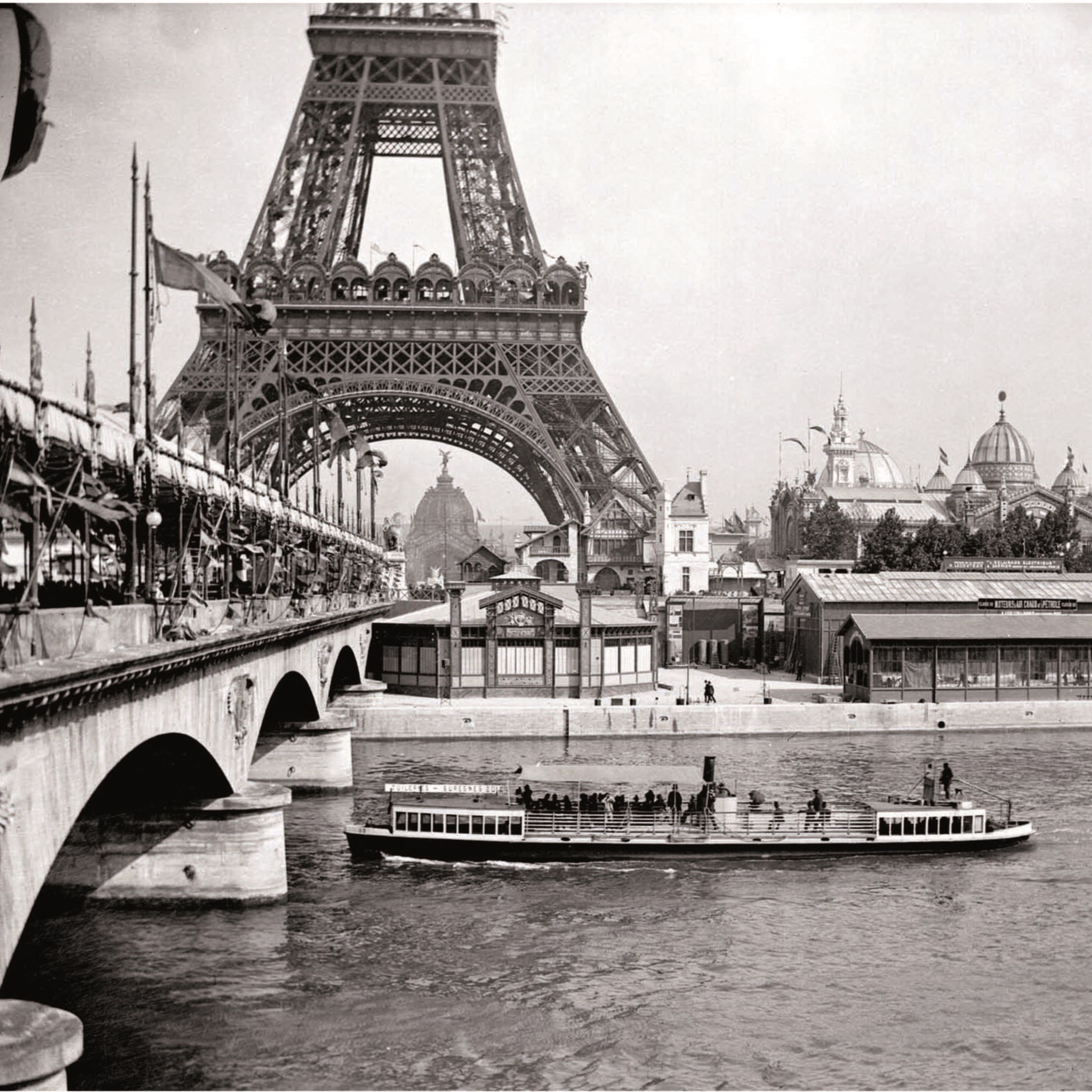 The exhibition On the banks of the Seine: three centuries of the history of Paris quays